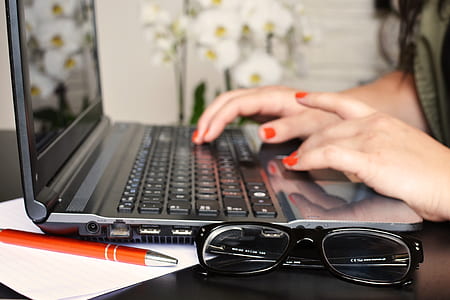 person, woman, desk, laptop thumbnail