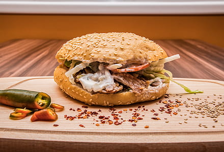 burger bun on tray thumbnail