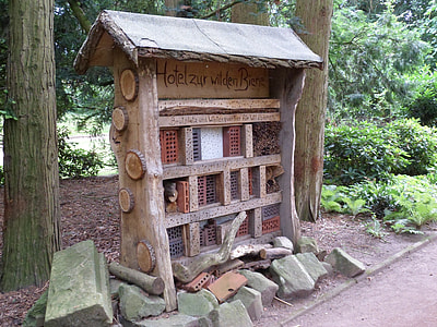 Insect Hotel, Bee Hotel thumbnail