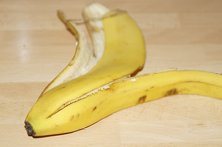 banana peel on floor thumbnail