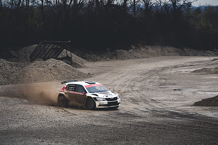 car drifting thumbnail