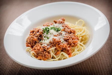 pasta with red saucer thumbnail