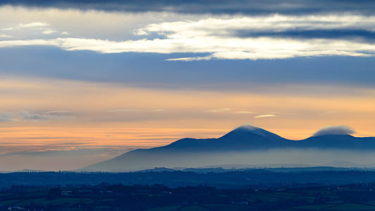 silhouette of mountain range in landscape photography thumbnail