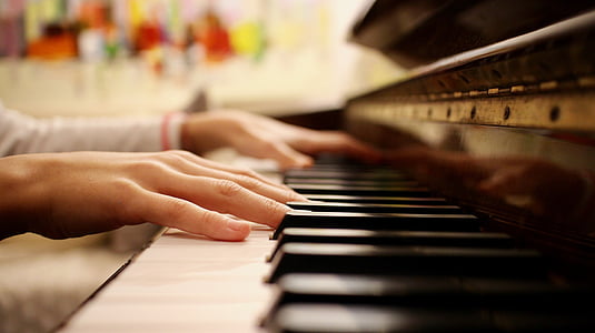 person playing piano thumbnail