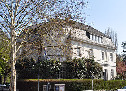 Greek Consulate in Frankfurt, Germany thumbnail
