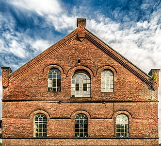 Low Angle View of Historic Building Against Sky thumbnail