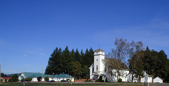 Lourdes School and church in Stayton, Oregon thumbnail