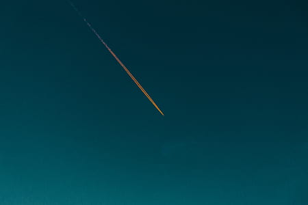 shooting star on sky thumbnail