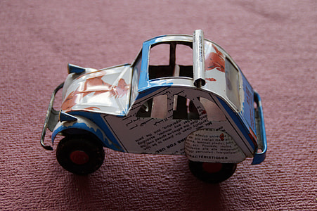 magazine classic blue and gray coupe scale model thumbnail