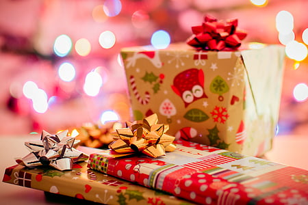 three assorted-color gift boxes thumbnail