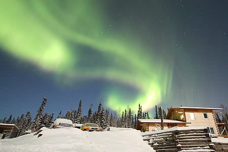 photo of aurora borealis thumbnail