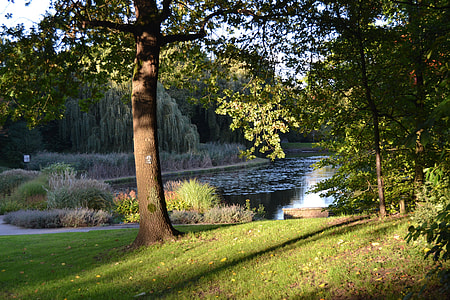 Borbeck, Castle Park thumbnail