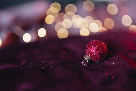 Burgundy Christmas Decorations thumbnail