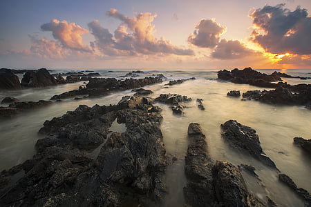 scenery of ocean thumbnail