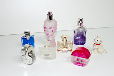 seven fragrance bottles thumbnail