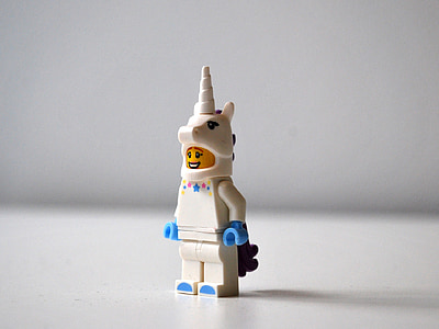 white and blue unicorn Lego mini figure thumbnail