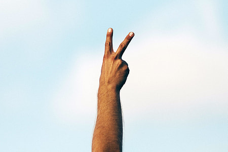 peace hand sign thumbnail