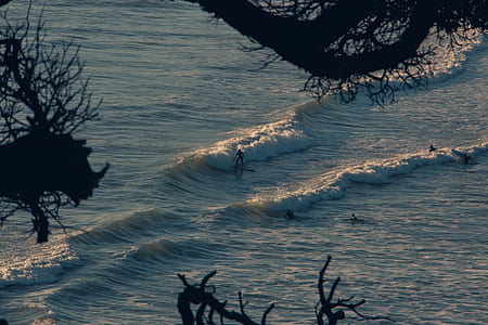 ocean wave thumbnail