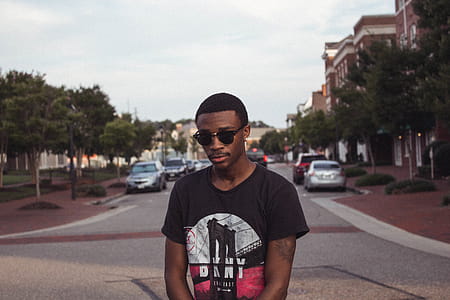 Close-Up Photography of Man Wearing Sunglasses thumbnail