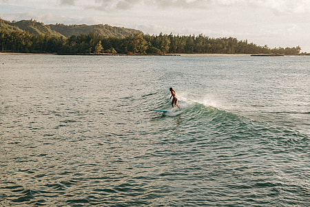person surfing screenshot thumbnail