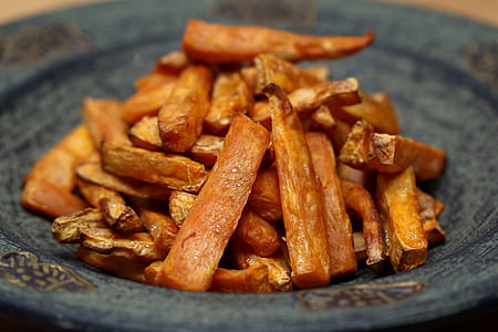 sliced of sweet potato fries thumbnail