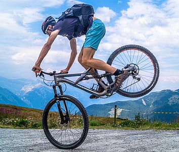 man doing bike exhibition thumbnail