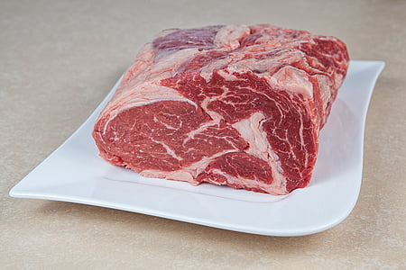 raw meat on white ceramic plate thumbnail