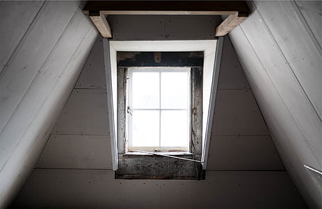 clear glass 4-panel window thumbnail