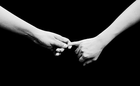 Two Person Hold Hands thumbnail