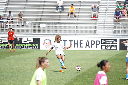 woman playing soccer thumbnail