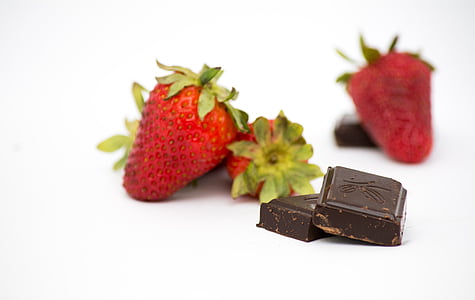 strawberries and chocolate thumbnail