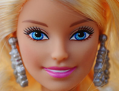 Barbie's face thumbnail