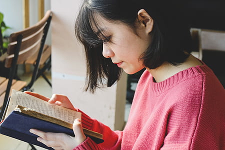woman reading book thumbnail