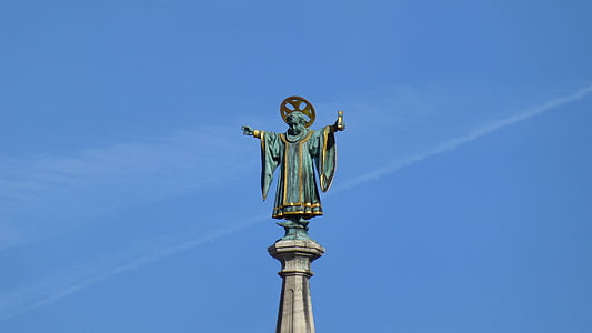 man statue under blue sky thumbnail