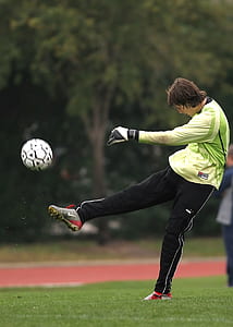 man kicking the soccer ball thumbnail