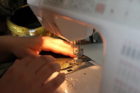white sewing machine thumbnail