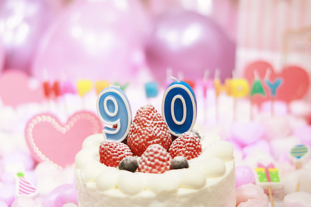selective focus photo of 9 0 strawberry cake thumbnail