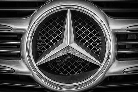 chrome Mercedes-Benz emblem thumbnail