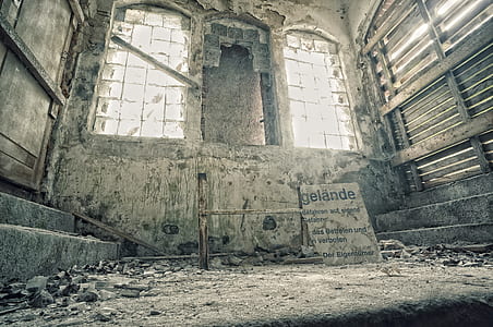 gray concrete building thumbnail