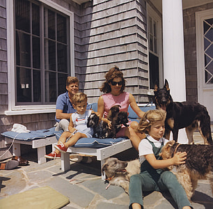 John Kennedy Family, Jacqueline thumbnail