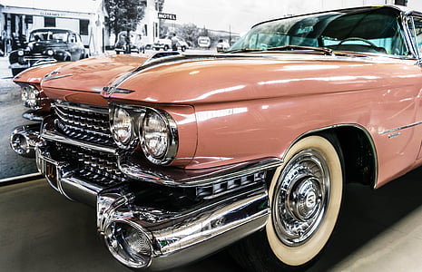 photography of brown Cadillac El Dorado thumbnail