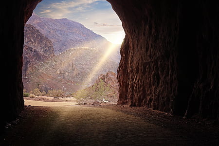 photo of cave thumbnail