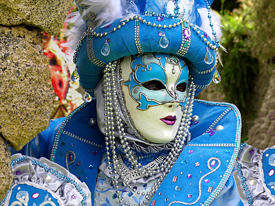 person wearing volto mask thumbnail