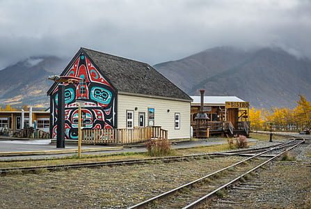 multicolored painted house thumbnail