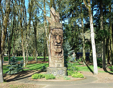 Shute Park sculpture in Hillsboro, Oregon thumbnail