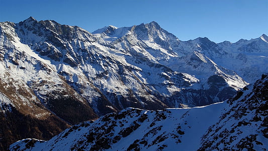 snow covered mountain thumbnail