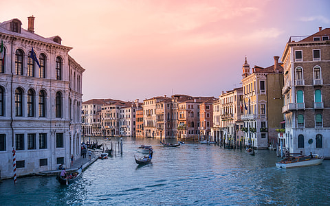 Sunset in Venice thumbnail