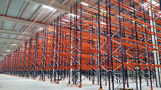 orange pipes placed at the frames thumbnail