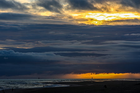 landscape photography of clouds thumbnail
