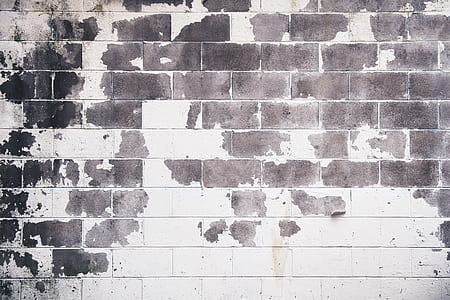 white and gray concrete wall thumbnail
